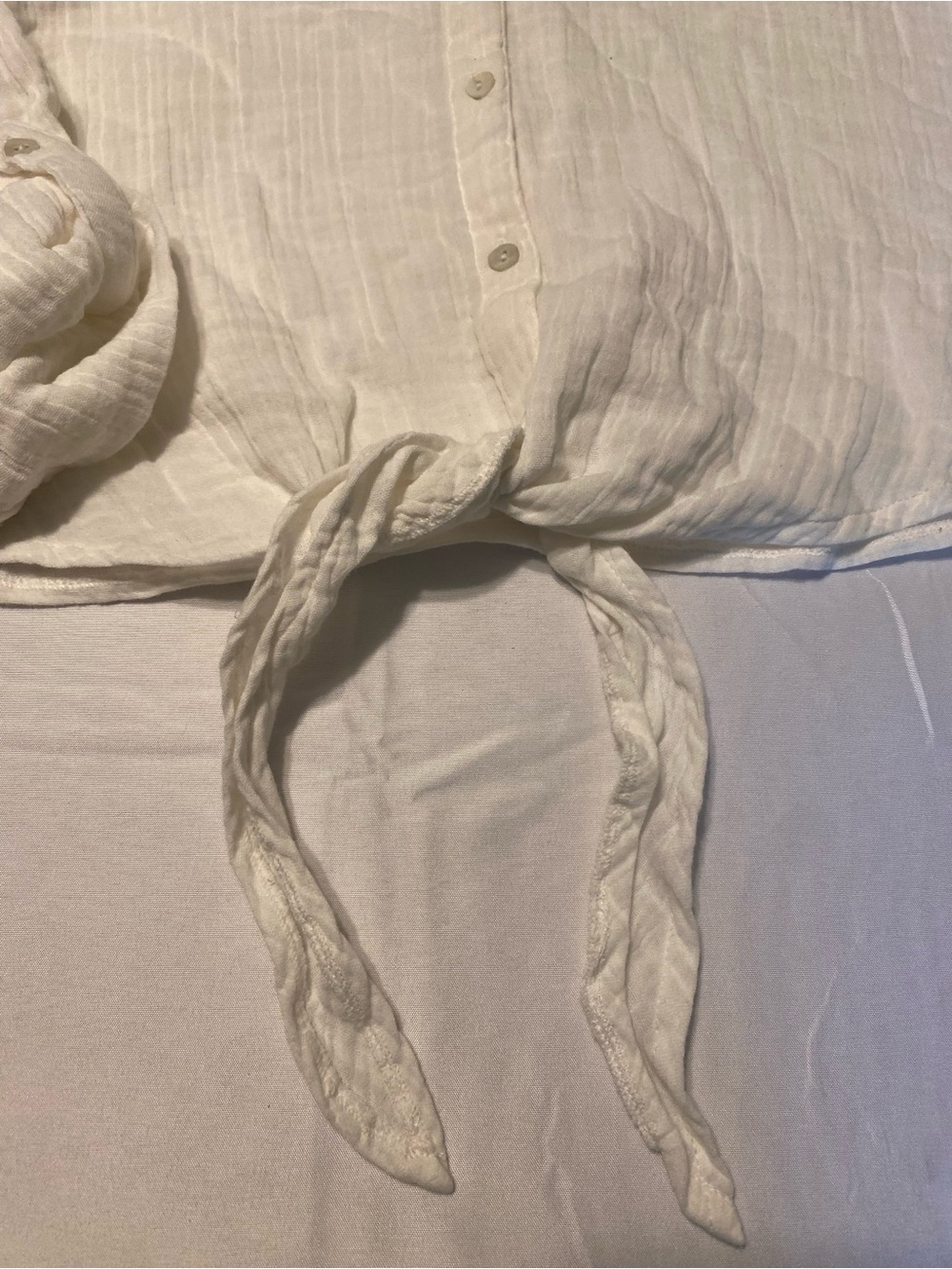NWT NATURAL LIFE White Button-Front Tie Hem Shirt with Yellow Trim - Picture 4 of 6